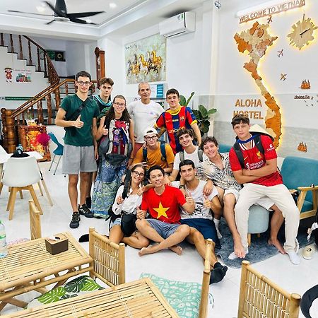 Aloha Saigon Premium Hostel By Local Travel Experts - Newly Opened, Less-Touristy Location, Spacious Rooms, Glass Shower Bathroom, Free Breakfast & Walking Tour Хошимин Екстериор снимка