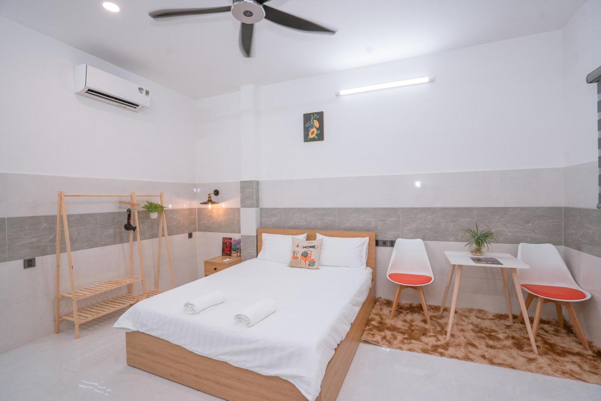 Aloha Saigon Premium Hostel By Local Travel Experts - Newly Opened, Less-Touristy Location, Spacious Rooms, Glass Shower Bathroom, Free Breakfast & Walking Tour Хошимин Екстериор снимка