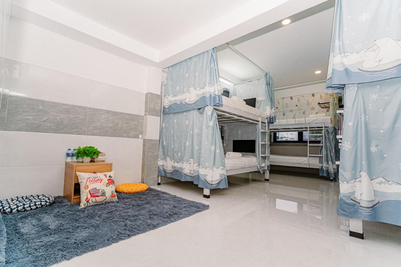 Aloha Saigon Premium Hostel By Local Travel Experts - Newly Opened, Less-Touristy Location, Spacious Rooms, Glass Shower Bathroom, Free Breakfast & Walking Tour Хошимин Екстериор снимка