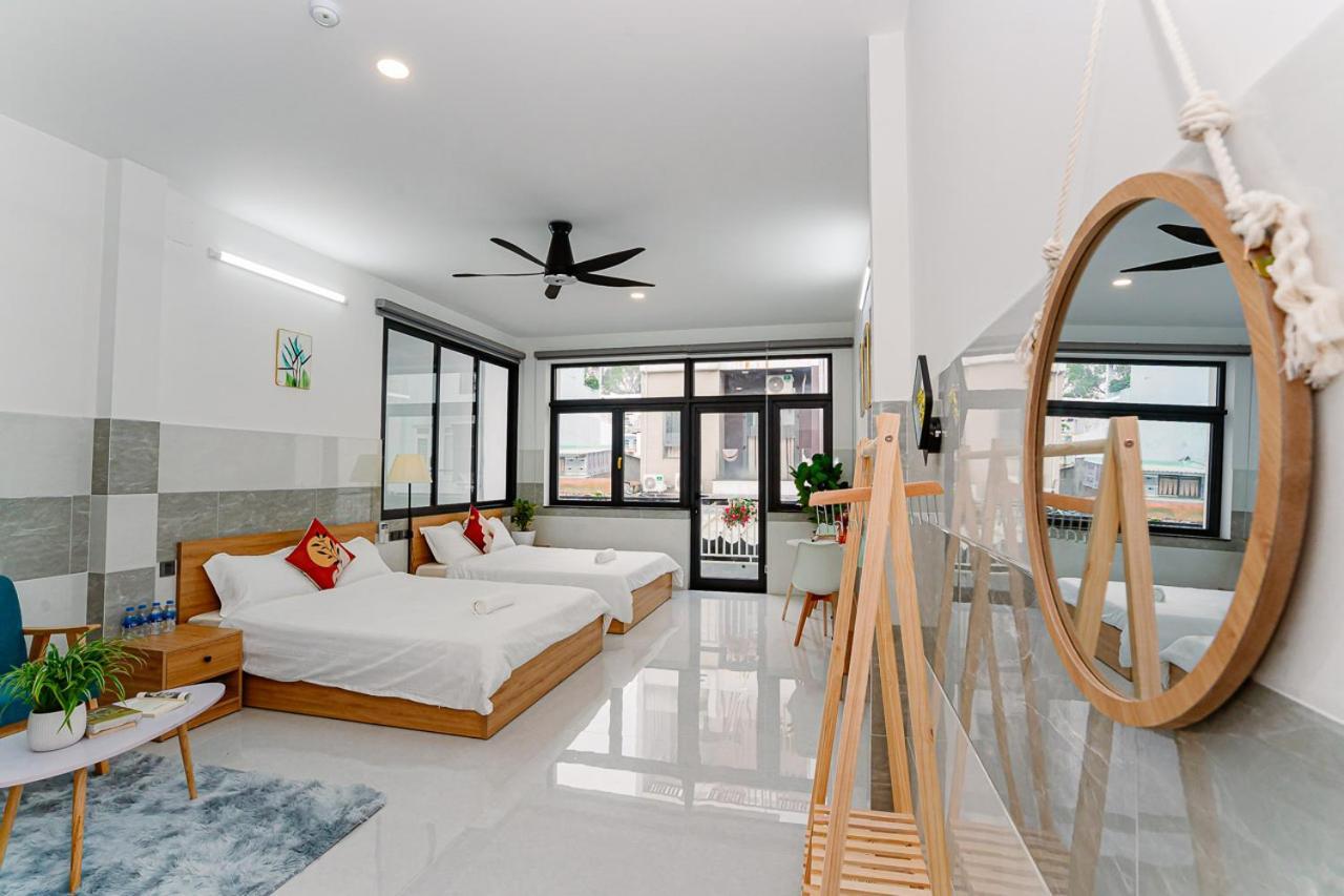 Aloha Saigon Premium Hostel By Local Travel Experts - Newly Opened, Less-Touristy Location, Spacious Rooms, Glass Shower Bathroom, Free Breakfast & Walking Tour Хошимин Екстериор снимка