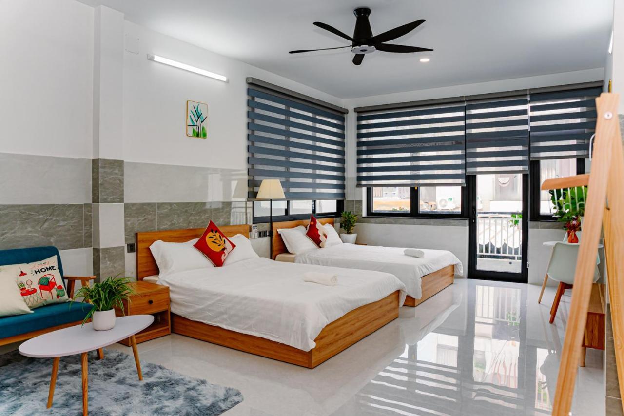 Aloha Saigon Premium Hostel By Local Travel Experts - Newly Opened, Less-Touristy Location, Spacious Rooms, Glass Shower Bathroom, Free Breakfast & Walking Tour Хошимин Екстериор снимка