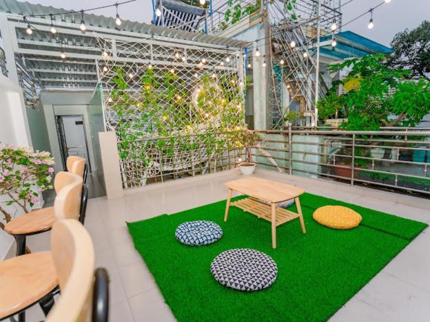 Aloha Saigon Premium Hostel By Local Travel Experts - Newly Opened, Less-Touristy Location, Spacious Rooms, Glass Shower Bathroom, Free Breakfast & Walking Tour Хошимин Екстериор снимка